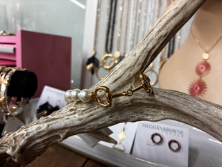 Meghan Browne Jet Pearl Bracelet