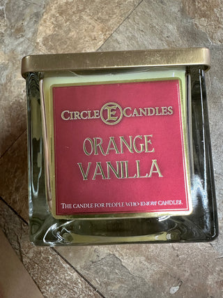 Circle E 22oz candle