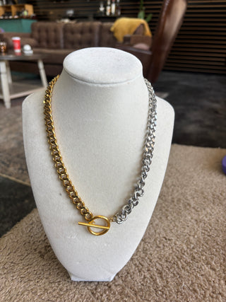 Two Tone Chain Necklace