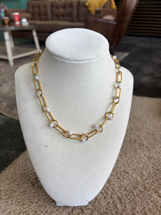 Pearls and Chains Necklace