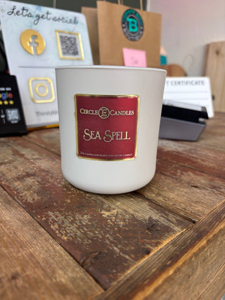 Circle E 14 oz candle